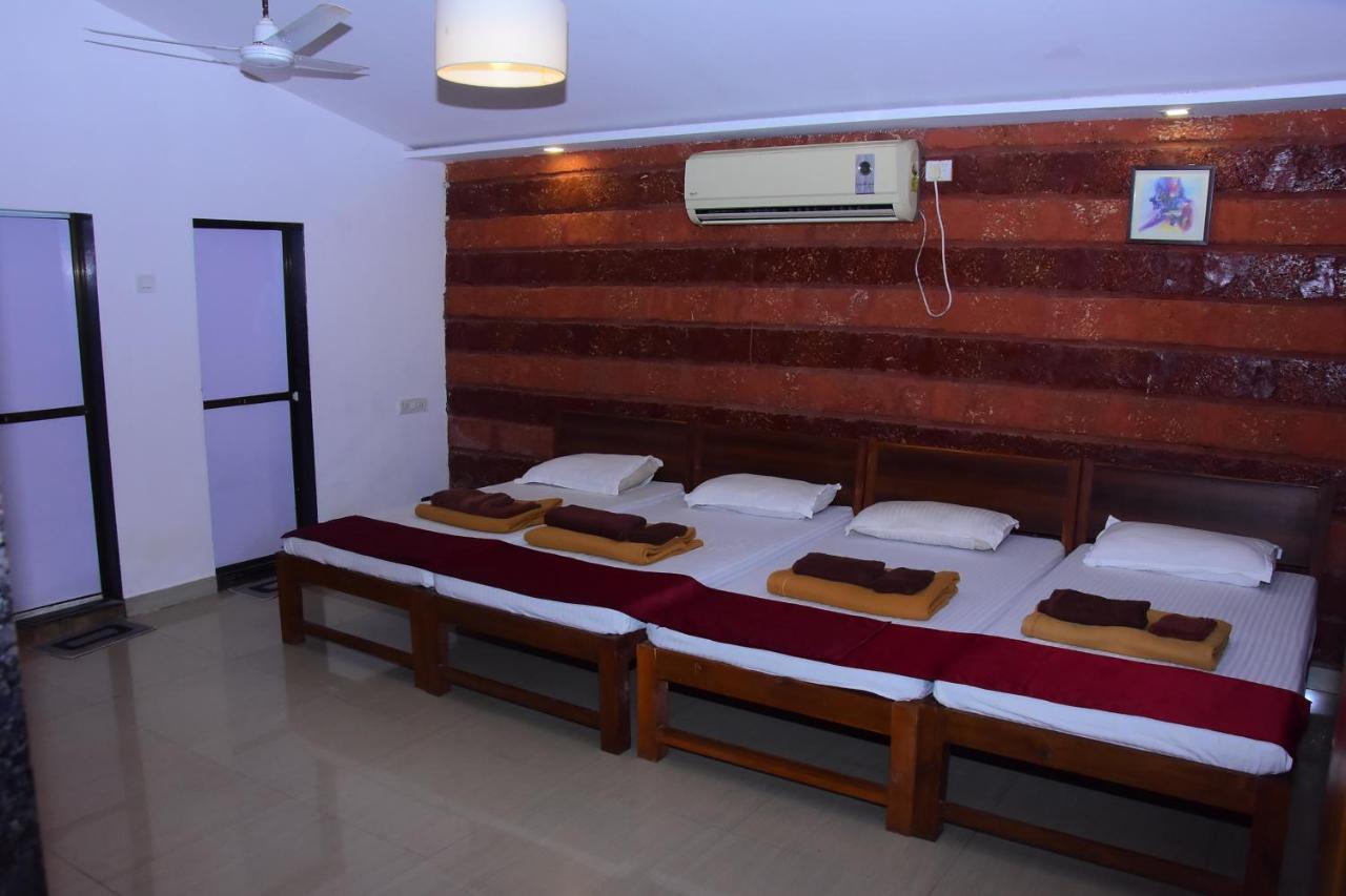 Salt Water Resort Dapoli Ngoại thất bức ảnh